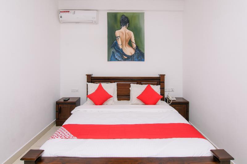 Oyo 238 Selva'S Guest House Нувара-Елія Екстер'єр фото