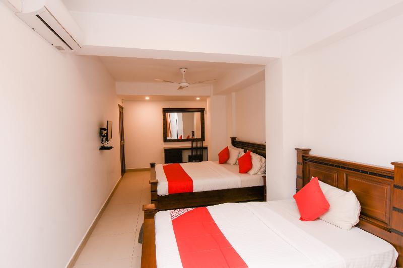 Oyo 238 Selva'S Guest House Нувара-Елія Екстер'єр фото
