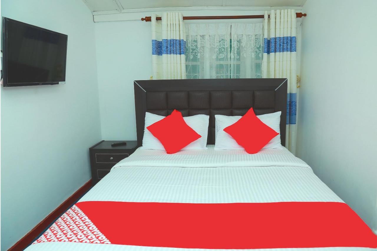 Oyo 238 Selva'S Guest House Нувара-Елія Екстер'єр фото